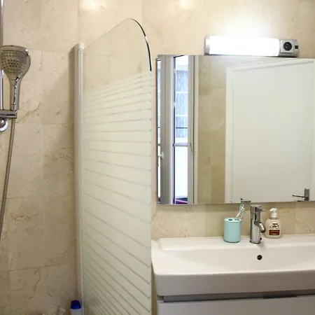 Charming Near Montmartre Appartement